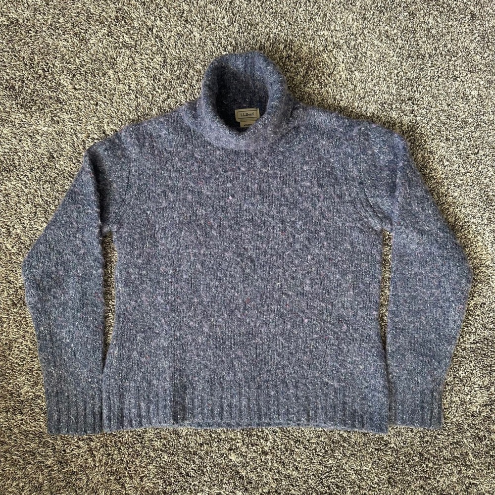 LL Bean Turtleneck Sweater Size Medium Purple Blue Marled Wool Blend Pullover